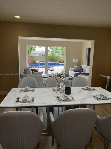550 NE 174th Street North Miami Beach FL 33162