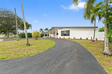 7731 Farragut Street Hollywood FL 33024