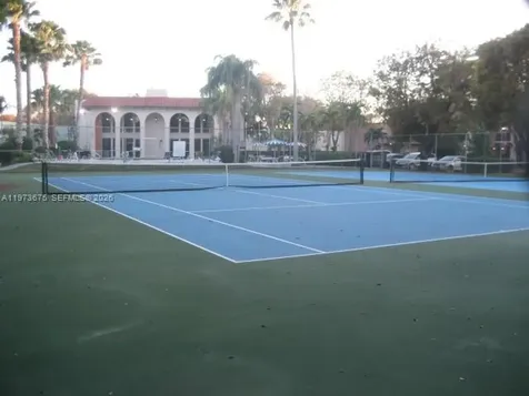 10832 N Kendall Drive Miami FL 33176