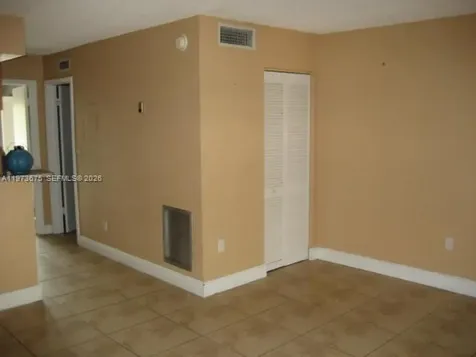 10832 N Kendall Drive Miami FL 33176