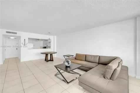 3725 S Ocean Drive Hollywood FL 33019