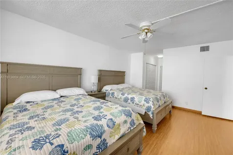 3725 S Ocean Drive Hollywood FL 33019