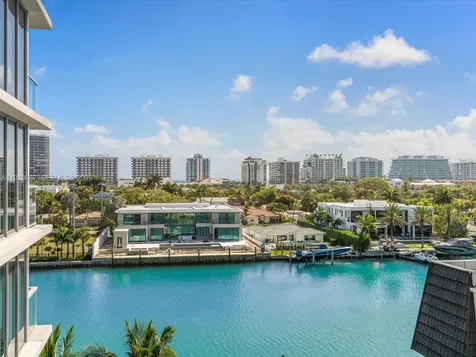 9521 E Bay Harbor Drive Bay Harbor Islands FL 33154
