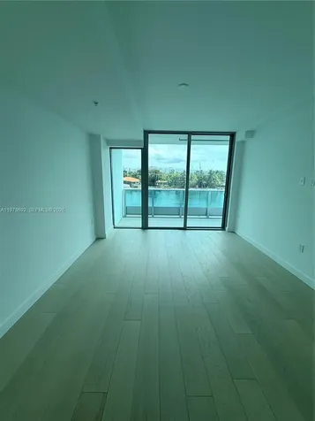9221 E Bay Harbor Drive Bay Harbor Islands FL 33154