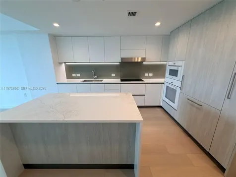 9221 E Bay Harbor Drive Bay Harbor Islands FL 33154