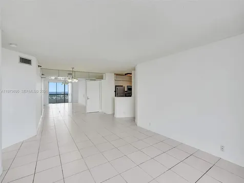 3400 192nd Street Aventura FL 33180