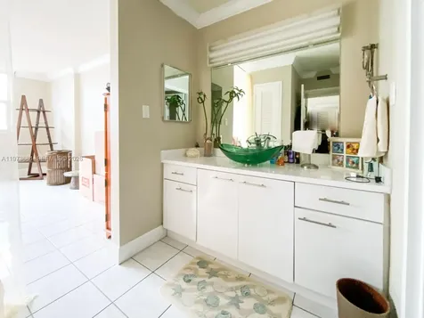 9225 Collins Avenue Surfside FL 33154