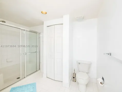 17145 N Bay Road Sunny Isles Beach FL 33160