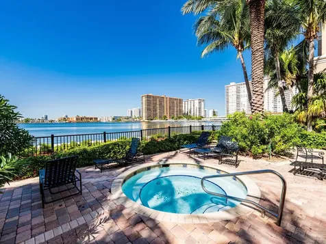 17145 N Bay Road Sunny Isles Beach FL 33160