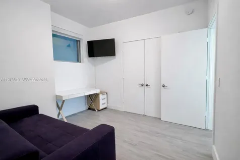2900 NE 7th Avenue Miami FL 33137