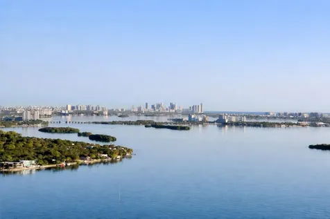 2900 NE 7th Avenue Miami FL 33137