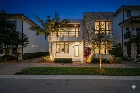 8126 NW 48th Terrace Doral FL 33166