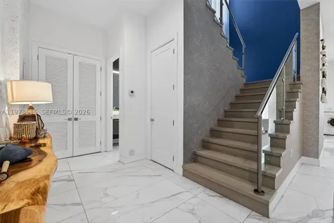 8126 NW 48th Terrace Doral FL 33166
