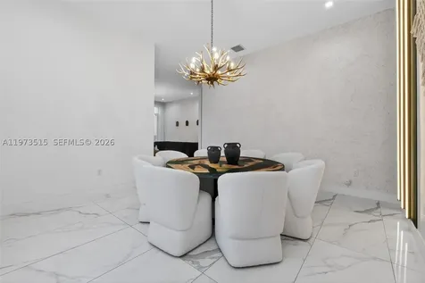 8126 NW 48th Terrace Doral FL 33166