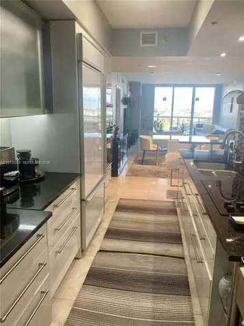1800 Ocean Drive Hallandale Beach FL 33009