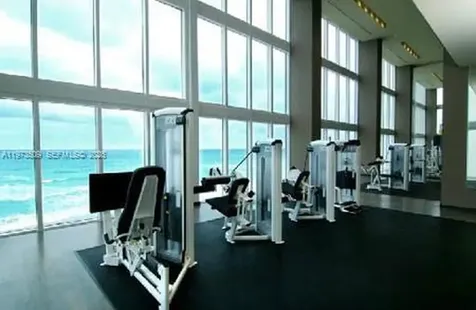 1800 Ocean Drive Hallandale Beach FL 33009