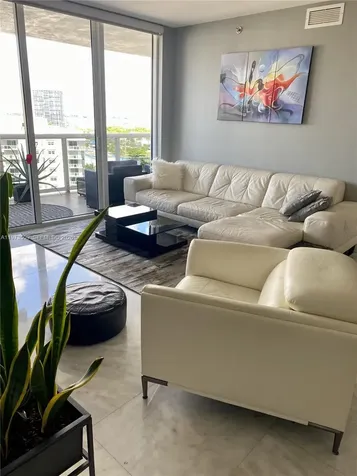 1800 Ocean Drive Hallandale Beach FL 33009