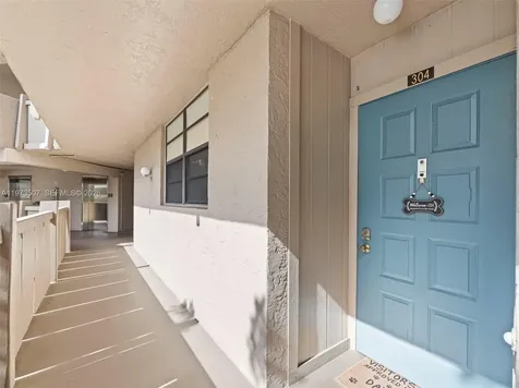 901 Colony Point Circle Pembroke Pines FL 33026