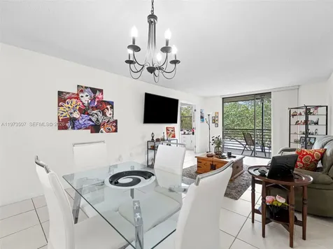 901 Colony Point Circle Pembroke Pines FL 33026