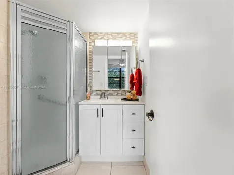 901 Colony Point Circle Pembroke Pines FL 33026