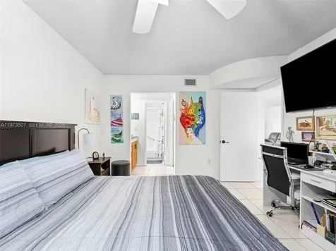 901 Colony Point Circle Pembroke Pines FL 33026