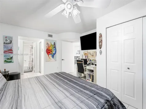 901 Colony Point Circle Pembroke Pines FL 33026