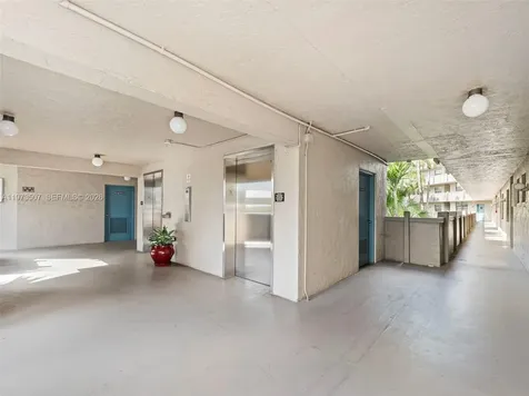 901 Colony Point Circle Pembroke Pines FL 33026