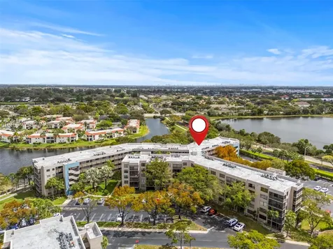 901 Colony Point Circle Pembroke Pines FL 33026
