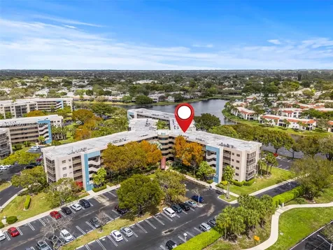 901 Colony Point Circle Pembroke Pines FL 33026