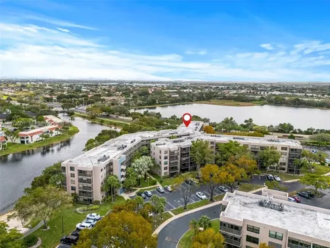 901 Colony Point Circle Pembroke Pines FL 33026