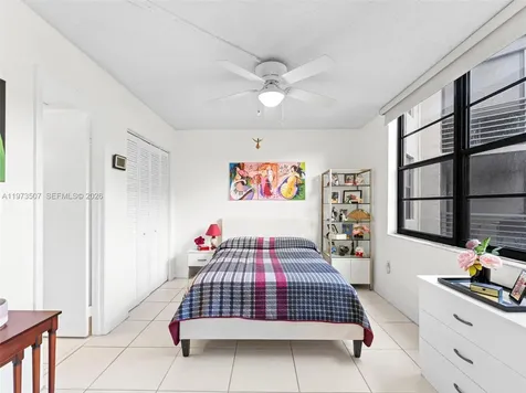 901 Colony Point Circle Pembroke Pines FL 33026