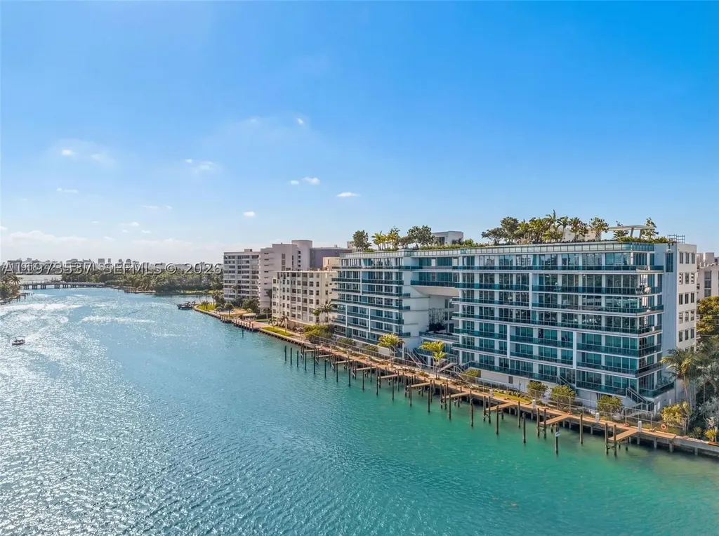 9221 E Bay Harbor Drive Bay Harbor Islands FL 33154