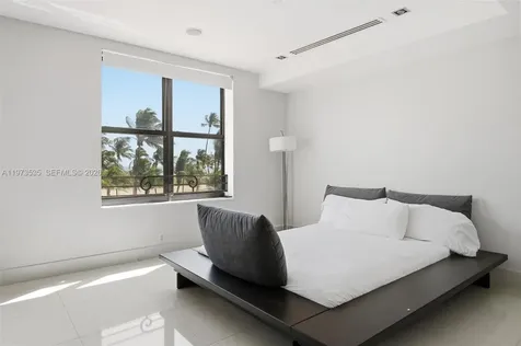 1330 Ocean Drive Miami Beach FL 33139
