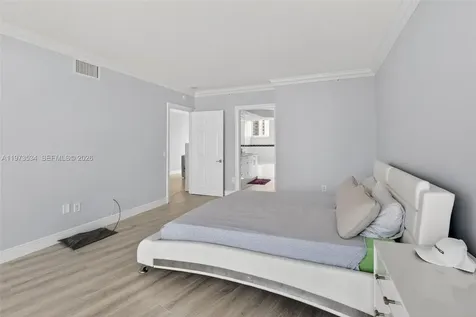 3370 Hidden Bay Drive Aventura FL 33180