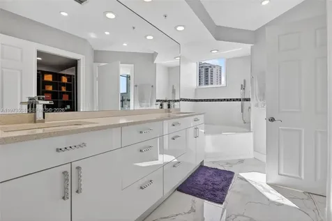 3370 Hidden Bay Drive Aventura FL 33180
