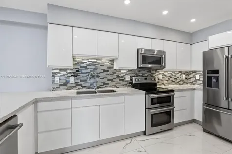 3370 Hidden Bay Drive Aventura FL 33180