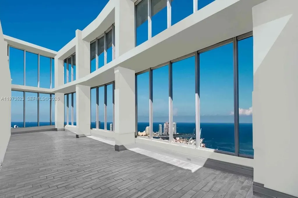 465 Brickell Avenue Miami FL 33131