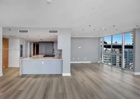 465 Brickell Avenue Miami FL 33131