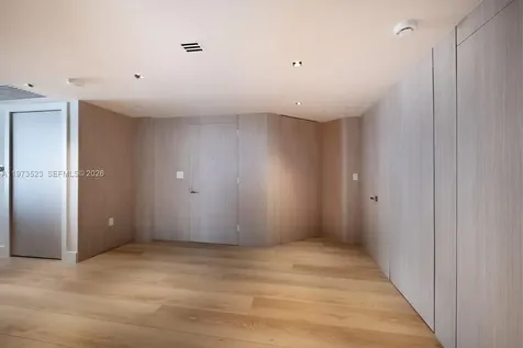 465 Brickell Avenue Miami FL 33131