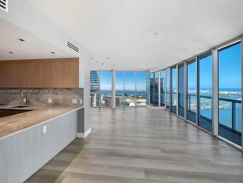 465 Brickell Avenue Miami FL 33131