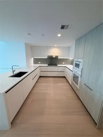 9201 E Bay Harbor Drive Bay Harbor Islands FL 33154