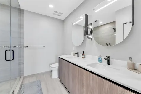 580 72nd Street Miami Beach FL 33141