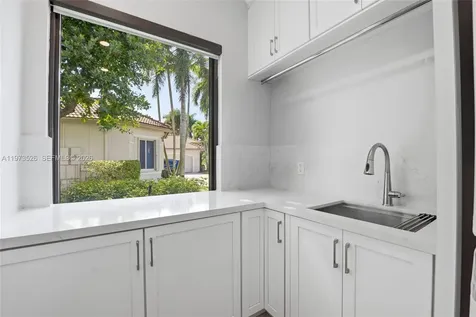 2465 Provence Circle Weston FL 33327