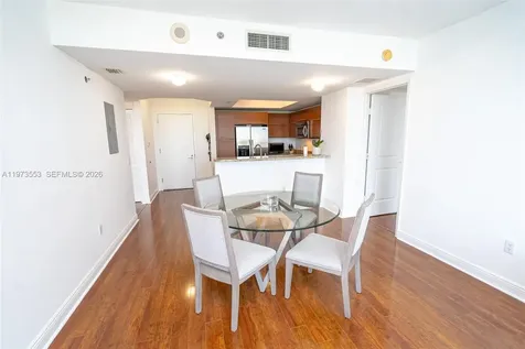 2641 N Flamingo Road Sunrise FL 33323