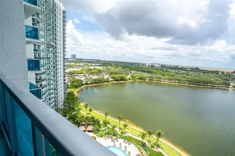 2641 N Flamingo Road Sunrise FL 33323