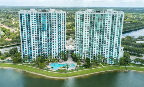 2641 N Flamingo Road Sunrise FL 33323