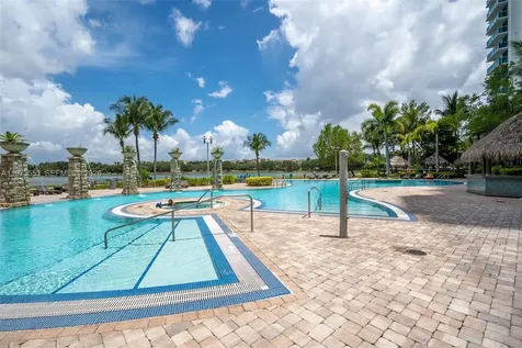 2641 N Flamingo Road Sunrise FL 33323