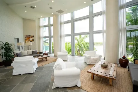 2641 N Flamingo Road Sunrise FL 33323