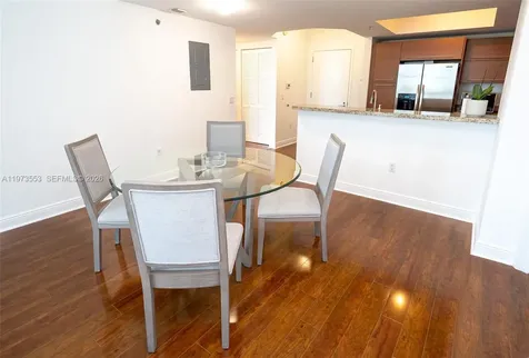 2641 N Flamingo Road Sunrise FL 33323