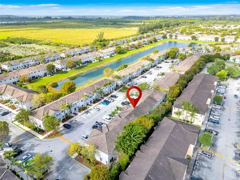 1687 SE 30th Street Homestead FL 33035